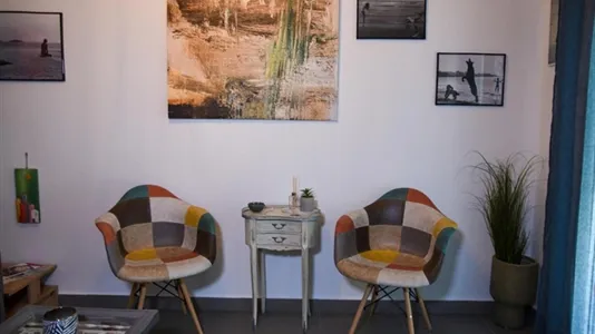 Apartments in Zografou - photo 7