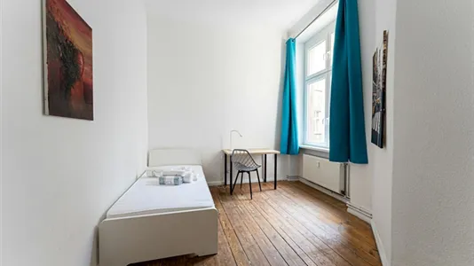 Rooms in Berlin Friedrichshain-Kreuzberg - photo 1