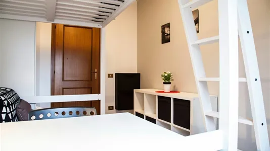 Rooms in Roma Municipio VII – Appio-Latino/Tuscolano/Cinecittà - photo 6