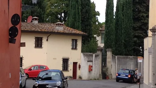 Apartments in Florence - photo 2