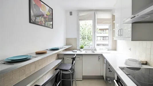 Rooms in Paris 18ème arrondissement - Montmartre - photo 9