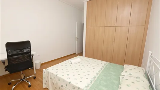Rooms in Piraeus - photo 7