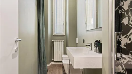 Apartments in Milano Zona 8 - Fiera, Gallaratese, Quarto Oggiaro - photo 7