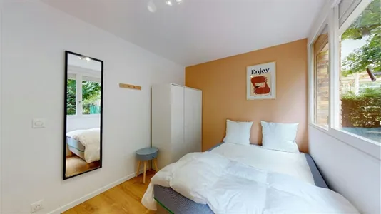 Rooms in Bobigny - photo 2