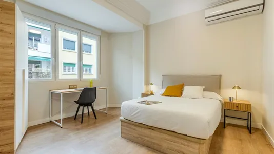 Rooms in Madrid Salamanca - photo 1