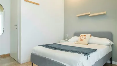 Room for rent in Milano Zona 5 - Vigentino, Chiaravalle, Gratosoglio, Milan