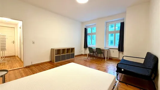 Apartments in Berlin Pankow - photo 4