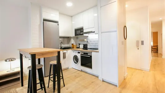 Apartments in Barcelona Ciutat Vella - photo 5