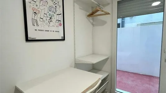 Rooms in Valencia Extramurs - photo 3