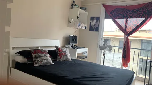 Rooms in Barcelona Eixample - photo 4