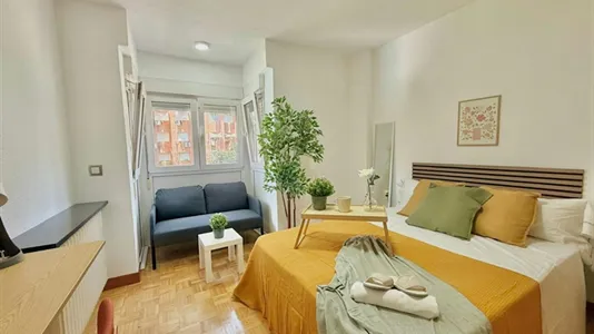 Rooms in Fuenlabrada - photo 1