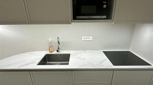 Rooms in Besnica - photo 9