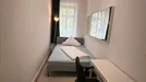 Room for rent, Munich, &lt;span class=&quot;blurred street&quot; onclick=&quot;ProcessAdRequest(13926131)&quot;&gt;&lt;span class=&quot;hint&quot;&gt;See streetname&lt;/span&gt;[xxxxxxxxxxxxx]&lt;/span&gt;