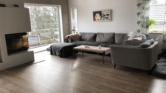 Houses in Haninge - photo 1