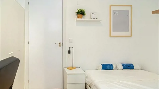 Rooms in Zaragoza - photo 2