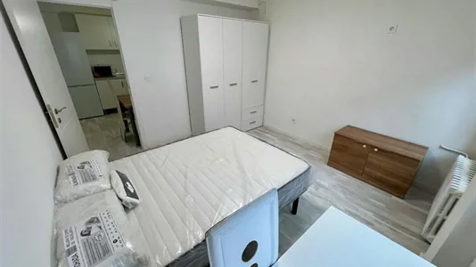 Rooms in Zaragoza - photo 3