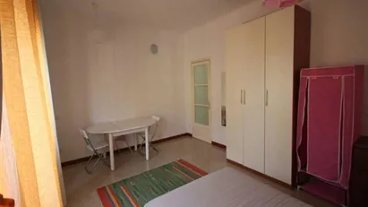 Room for rent in Milano Zona 5 - Vigentino, Chiaravalle, Gratosoglio, Milan