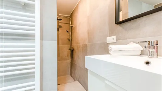 Rooms in Brussels Sint-Joost-ten-Node - photo 8