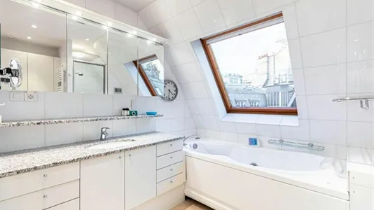 Apartments in Paris 8ème arrondissement - photo 7