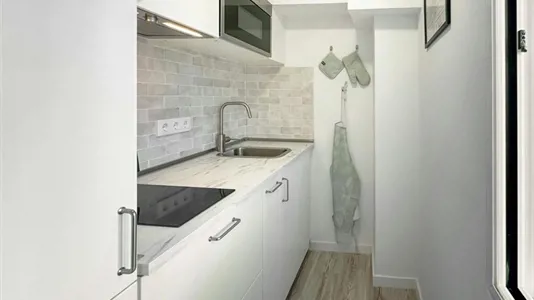 Rooms in Madrid San Blas - photo 2