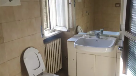 Rooms in Piacenza - photo 4