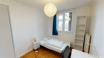 Room for rent in Grenoble, Auvergne-Rhône-Alpes