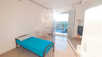 Room for rent in Milano Zona 9 - Porta Garibaldi, Niguarda, Milan