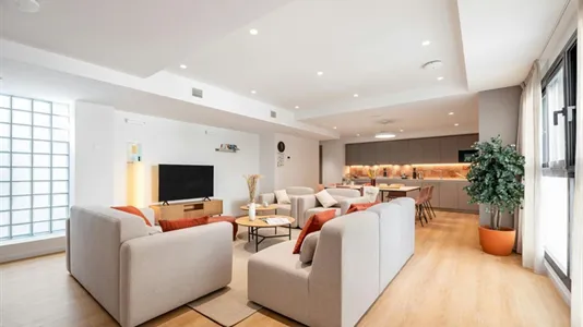 Rooms in Madrid Tetuán - photo 9