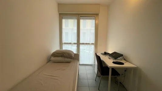 Rooms in Milano Zona 5 - Vigentino, Chiaravalle, Gratosoglio - photo 2