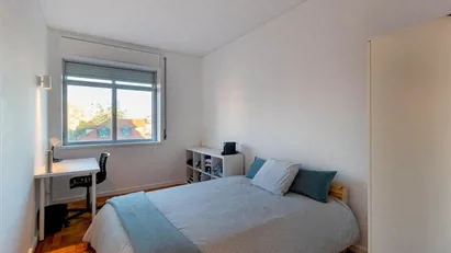 Room for rent in Porto (Distrito)