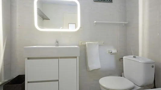 Apartments in Barcelona Ciutat Vella - photo 7