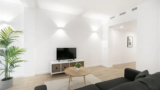 Apartments in Barcelona Eixample - photo 5