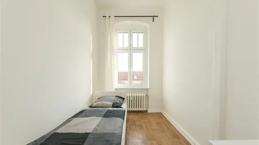 Rooms in Berlin Charlottenburg-Wilmersdorf - photo 2