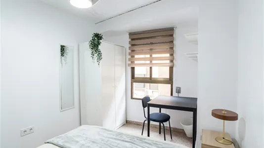 Rooms in Mislata - photo 5