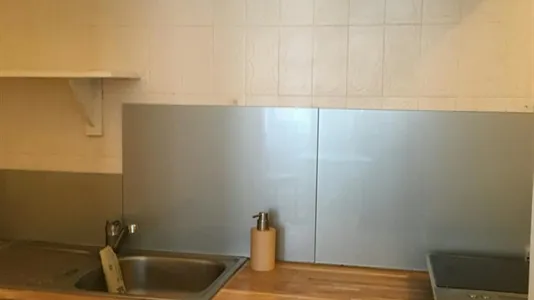 Apartments in Paris 16ème arrondissement (South) - photo 7