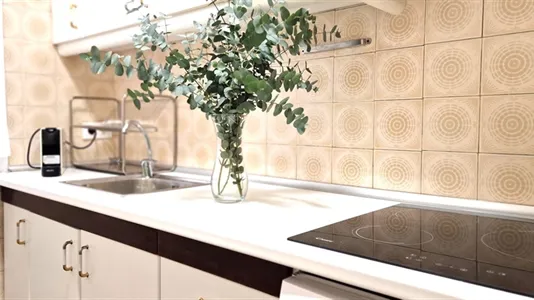 Apartments in Valencia Ciutat Vella - photo 7