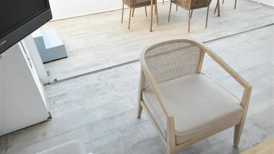 Apartments in Valencia Ciutat Vella - photo 5