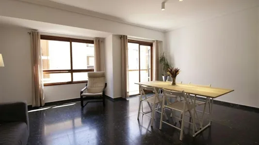 Rooms in Valencia Ciutat Vella - photo 5