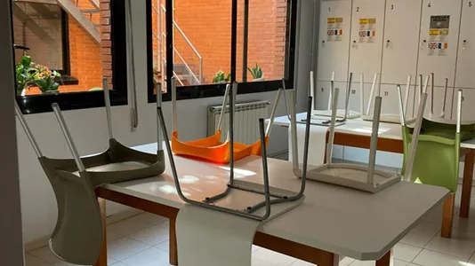 Rooms in Barcelona Ciutat Vella - photo 3