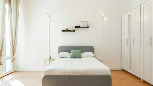 Rooms in Milano Zona 8 - Fiera, Gallaratese, Quarto Oggiaro - photo 5