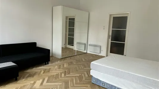 Apartments in Budapest Terézváros - photo 4