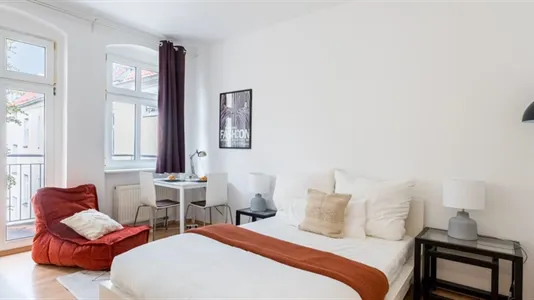 Apartments in Berlin Pankow - photo 7