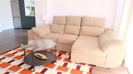 Rooms in Fuengirola - photo 2