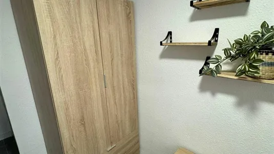 Rooms in Tavernes Blanques - photo 2