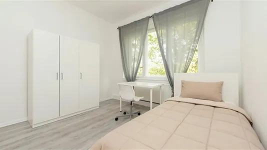 Rooms in Berlin Neukölln - photo 2