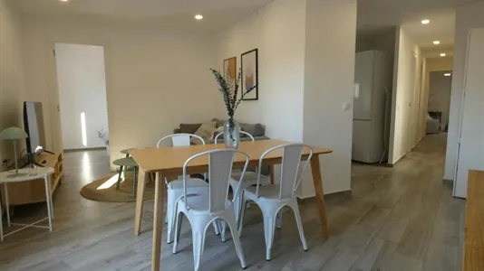 Rooms in Esplugues de Llobregat - photo 4