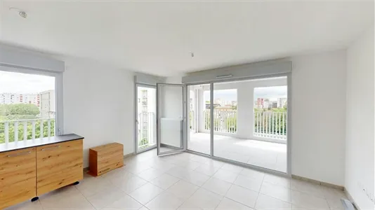 Apartments in Toulouse - photo 3