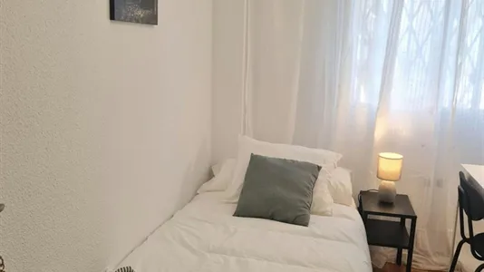 Rooms in Madrid Hortaleza - photo 4