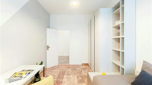 Rooms in Ferrara - photo 5