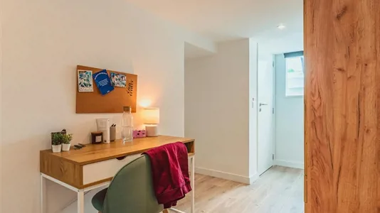 Rooms in Brussels Sint-Joost-ten-Node - photo 2